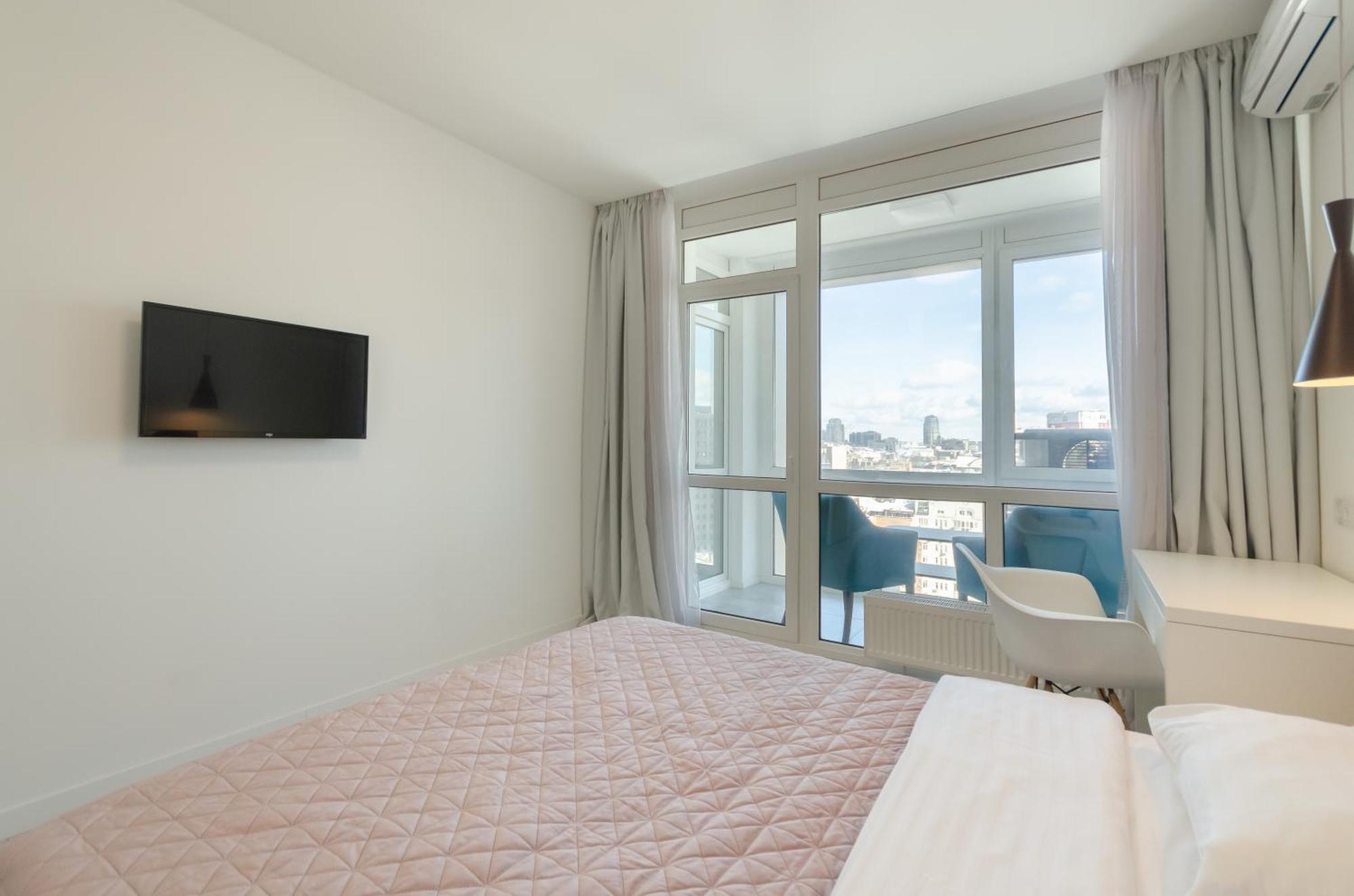 Petrovdom Apartments 220-126-226 In Rc Hofman House, 34 Zolotoustivska Street Kiev Dış mekan fotoğraf